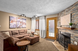 Giant Steps 14 Ski in/out