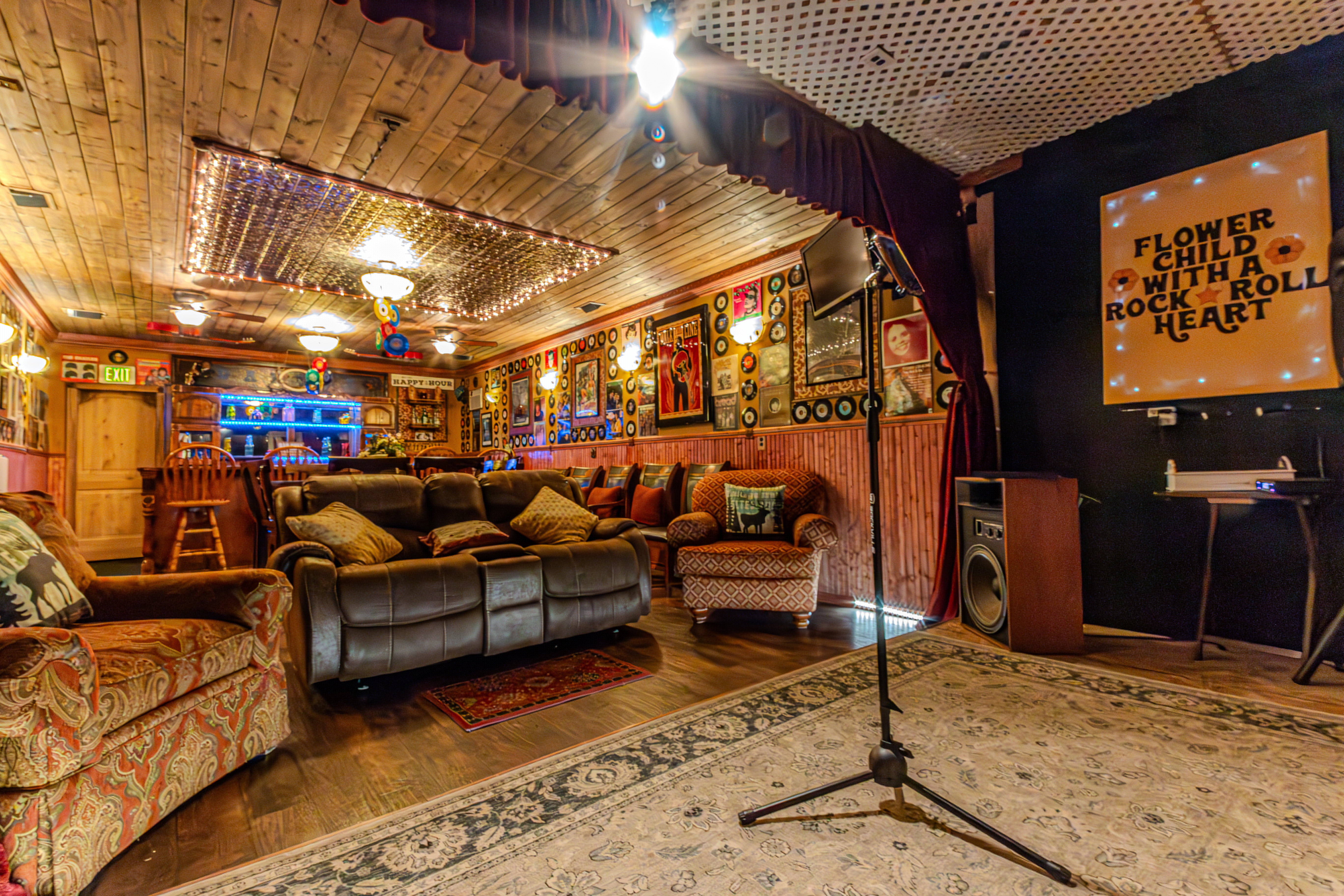 The Honky Tonk Cabin