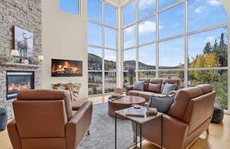 Slopes Loft | Walk to Giant Steps Ski Lifts