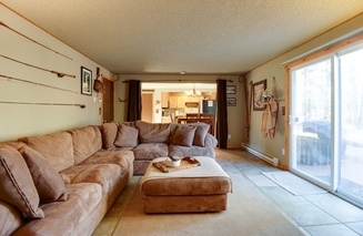 The Sisters Moose | Cozy Tollgate Cabin Near Trails + Pool