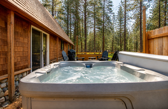 Martingale Lodge
