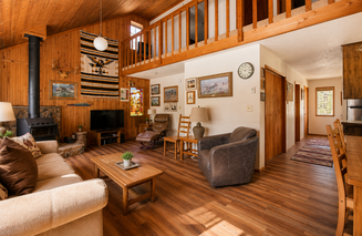 Peters Cabin | 3 bdrm Family Cabin