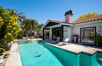 Haleola Palm Springs with Pool and Hot Tub