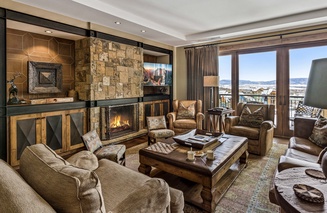 One Steamboat Place #610: Elk Mountain