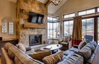 River Song at The Shores