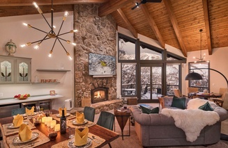 Glacier Lodge - East