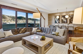 One Steamboat Place #703: Sugar Loaf Mountain