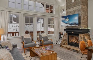 One Ski Hill Place #8513: Agate Residence