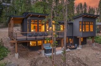 Blue Valley Chalet