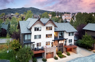Hawk's View Chalet