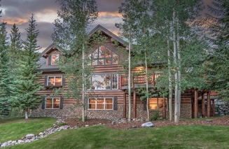 Twin Eagles Lodge