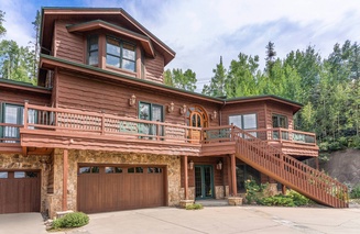 Apex Lodge South