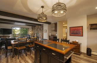 Hi Country Haus Unit 2121