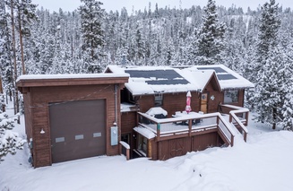 279 Shorewood Dr