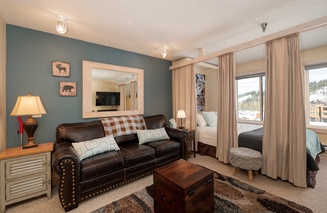 Snowblaze Condos Building E Unit 102