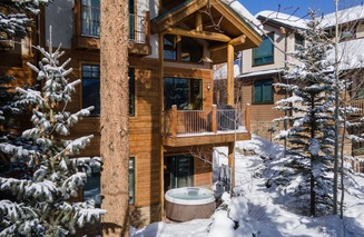 12 Yukon Lane Townhome