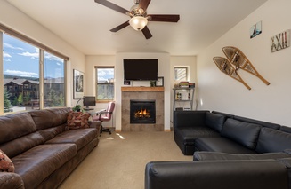 Trailhead Lodges 821