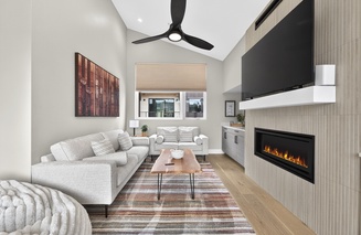 374 Lake Trail
