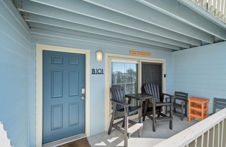 Summer House West B101