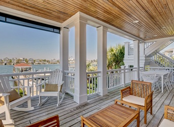 8 Channel Ave A | Photo 1