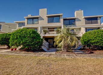 Station One - TH 9 | Photo 1