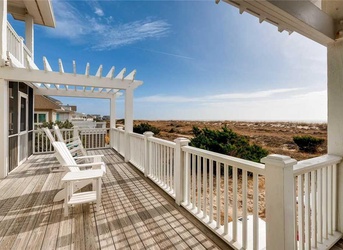 Roger That! | Photo 1