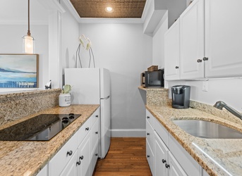 Marsh Harbour Inn-Cape Fear Suite | Photo 1