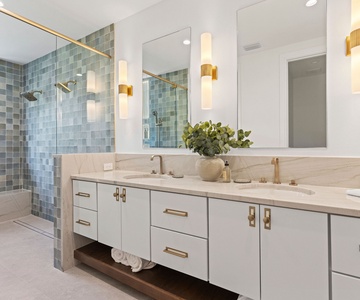 Master Suite 3