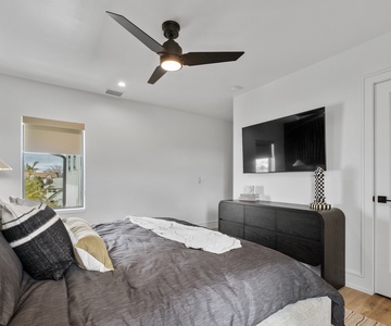King Suite 2.3