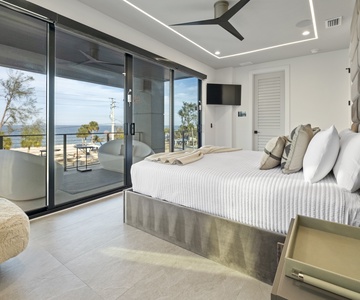 Master Suite 1