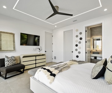 King Suite 1.2