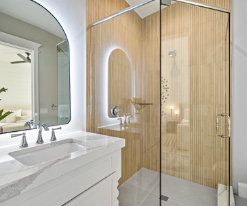 Master Suite 3 Bathroom