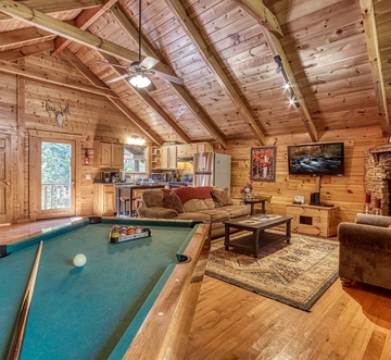 Cozy Bear Lodge