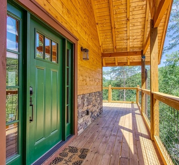 Smokey Peak Inn