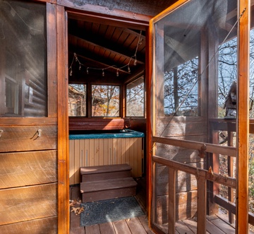 Pigeon Forge Perch