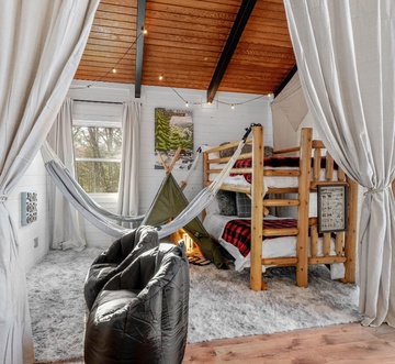 Smoky Fox Lodge