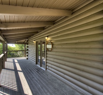 Bear Mountain Hideaway