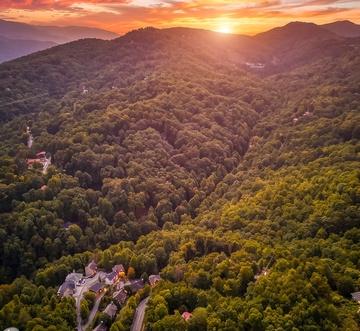 Mountain View Paradise