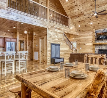 Smokey Peak Inn