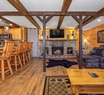 Honey Bear Lodge