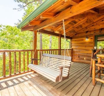 Smoky Breeze Retreat