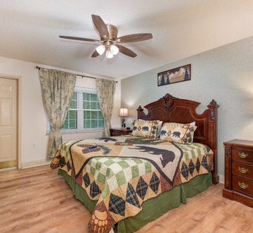 Cs Creekside Condo