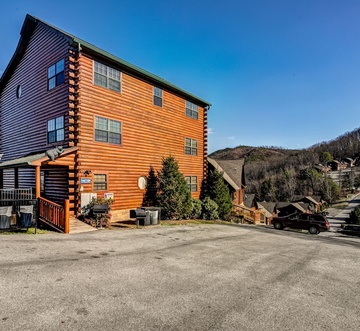 Smoky Mountain Mansion