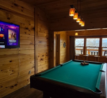Honey Bear Lodge