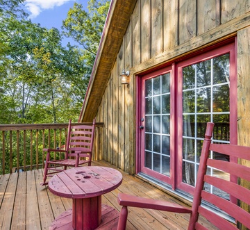 Majestic Elk Hideaway