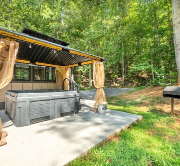 Wildlife Cove
