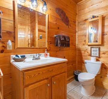 Bear Essentials Lodge