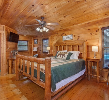 Sleeping Bear Hideaway