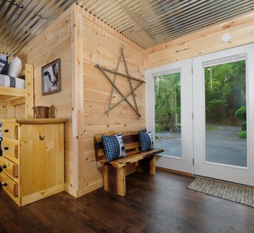 Pioneer Trail Retreat