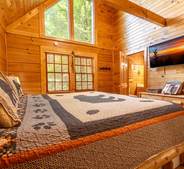 Lazy Bear Lodge